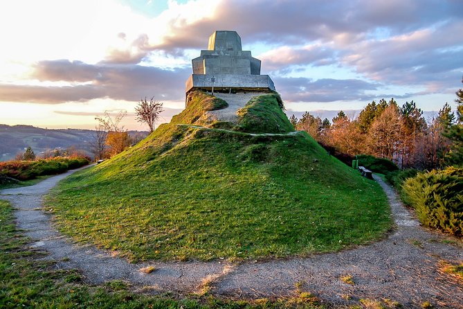 Banja Luka City Tour & A magical journey on Dayak boat - Who will enjoy this Banja Luka outing