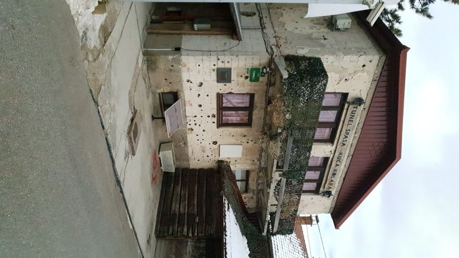 From Dubrovnik: Sarajevo and Mostar Private Full-Day Tour - Three hours in Sarajevo for food, streets, and free time