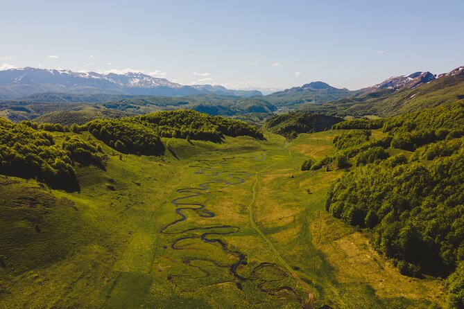 From Sarajevo: Full-Day Hike to Lukomir Village - Leaving Sarajevo and reaching Umoljani