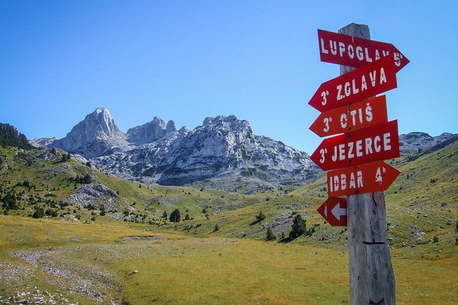 Hiking between Bosnia and Herzegovina - Day 4: Umoljani, Studeni potok, and Lukomir