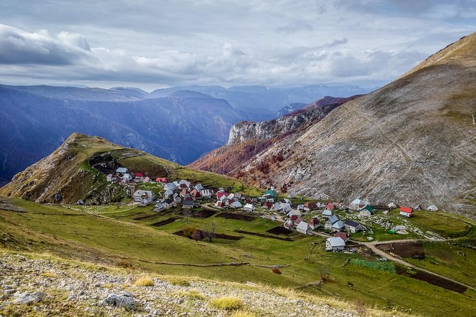 Hiking between Bosnia and Herzegovina - Days 2 and 3: Two days on Planet Prenj