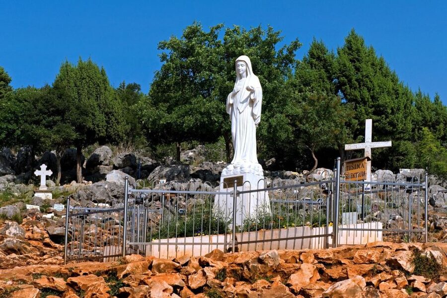 Međugorje and Apparation Hill Private Tour From Dubrovnik - St. James Church and free time in town