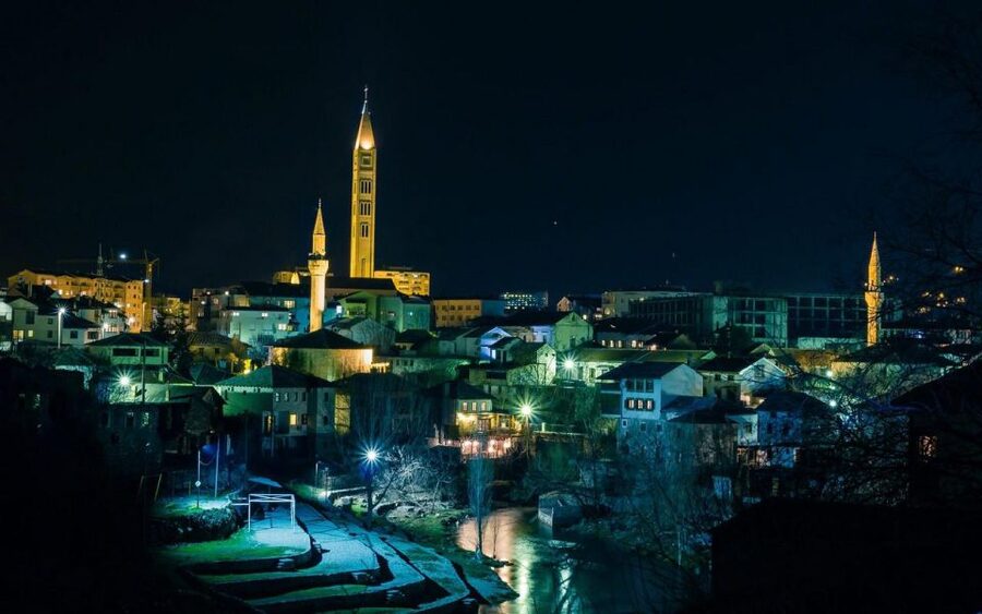 Mostar and Kravice Waterfalls Tour from Dubrovnik - Lunch and free time in Mostar