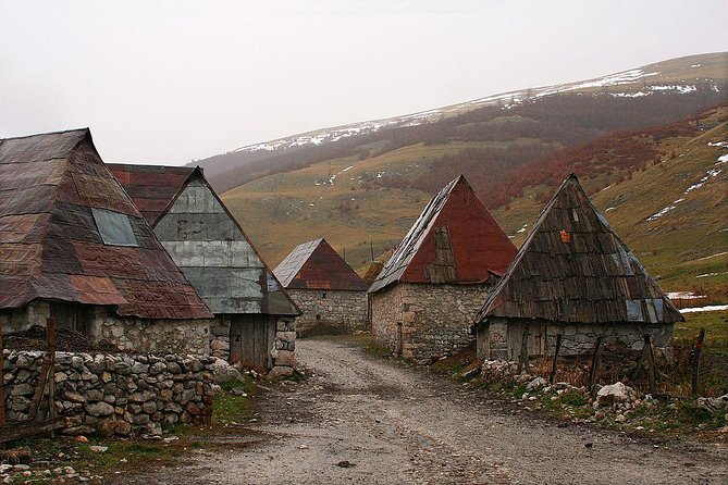 Mountain Village Lukomir Full Day Adventure Tour - Leaving Sarajevo for the high country
