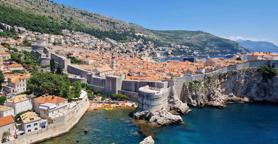 Private tour from Split to Dubrovnik via Mostar - Why Mostar makes this transfer worth considering