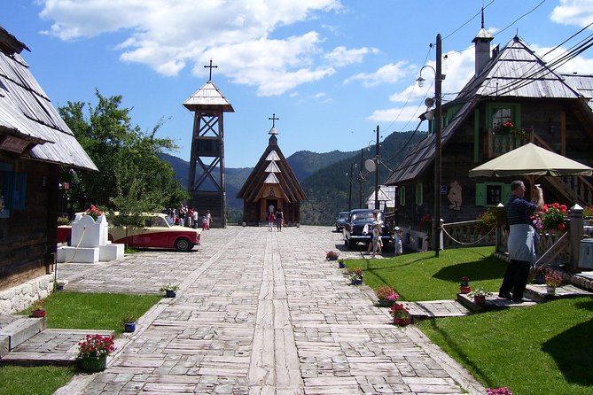 Sarajevo to Belgrade Full Day Tour one-way - The Mehmed Paša Sokolović Bridge