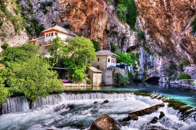 Sarajevo to/from Dubrovnik Transfer Tour via Mostar & Herzegovina - Who will get the most from this day