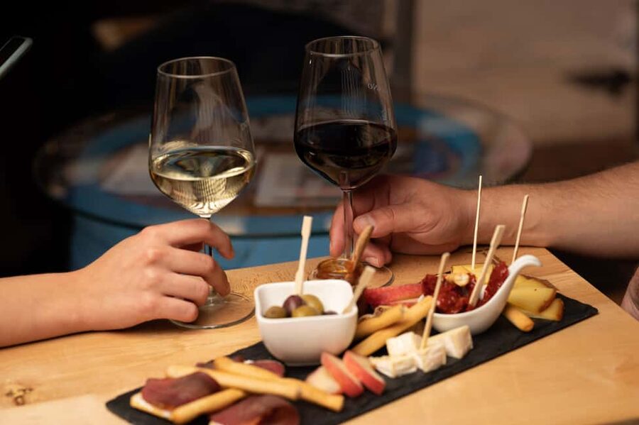 Split/Trogir: Mostar and Medjugorje Tour with Wine Tasting - What the $88 price really includes