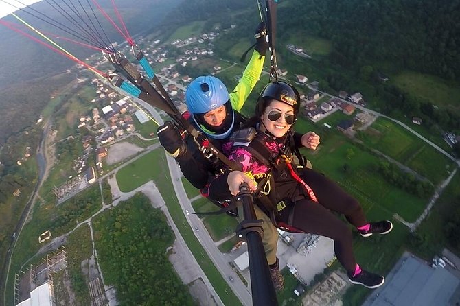Tandem Paragliding Experience in Sarajevo, Bosnia and Herzegovina - A small group with a personal feel