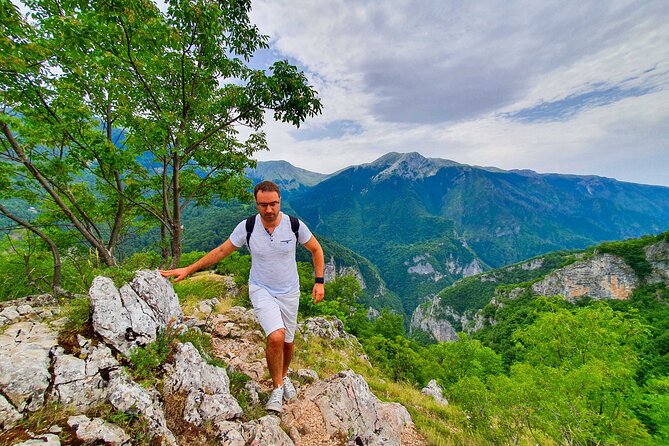Umoljani Village to Lukomir Village via Obalj Hike from Sarajevo - Studeni Potok adds a quieter stop