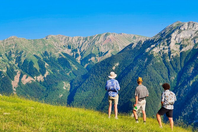 Umoljani Village to Lukomir Village via Obalj Hike from Sarajevo - A picnic lunch that fits the day
