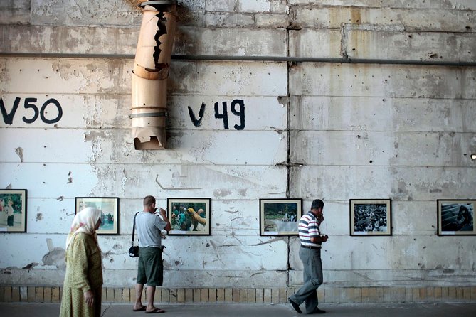 Understanding Srebrenica Genocide - Day tour from Sarajevo - Inside the former Dutch battalion headquarters